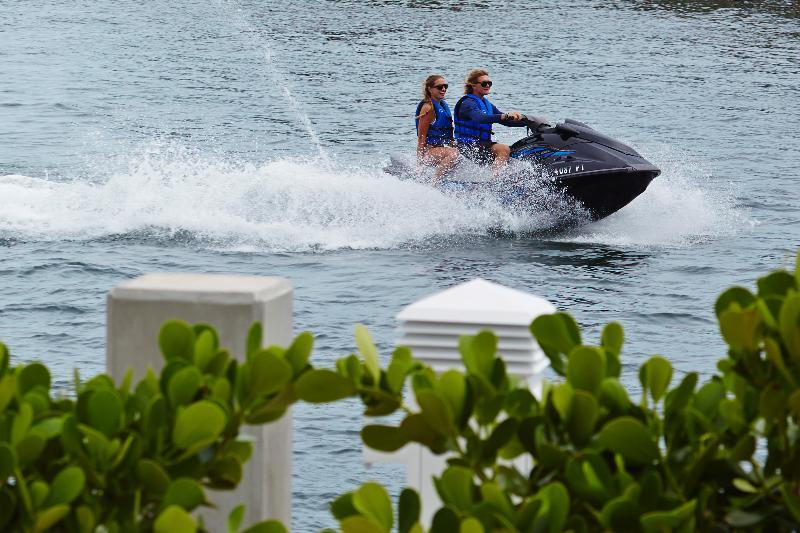 Waterstone Resort & Marina Boca Raton, Curio Collection By Hilton Dış mekan fotoğraf